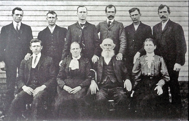 Jacob Ricketts Family circa 1905 .jpg