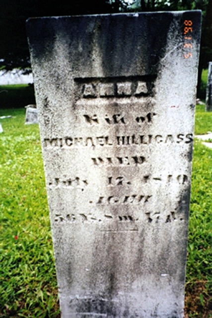Anna Yeakel tombstone